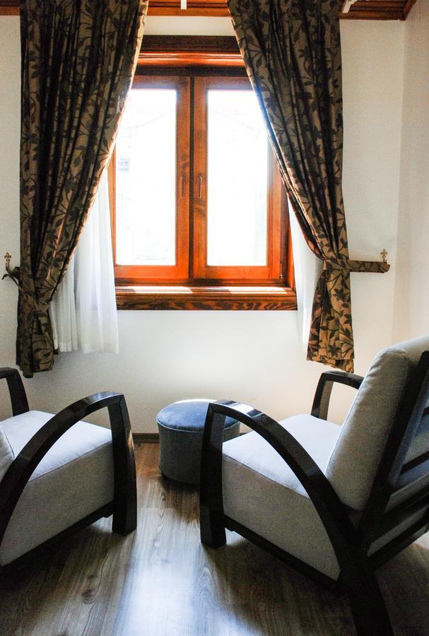 Foca Antik Otel ภายนอก รูปภาพ